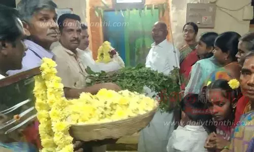 பண்ணாரிமாரியம்மன் கோவிலில் பவுர்ணமி பூஜை