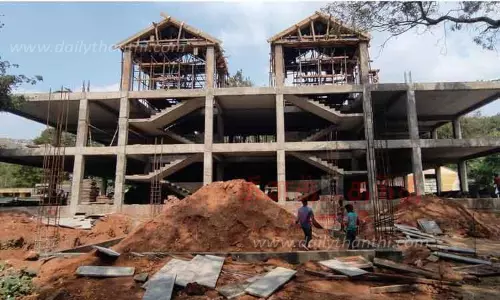 ரூ.2½ கோடியில் புதிய கட்டிடம் கட்டும் பணி மும்முரம்
