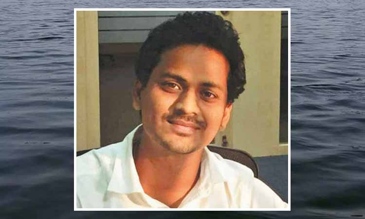 நண்பர்களுடன் குளிக்க சென்றபோது கொசஸ்தலை ஆற்றில் மூழ்கி தனியார் நிறுவன ஊழியர் பலி