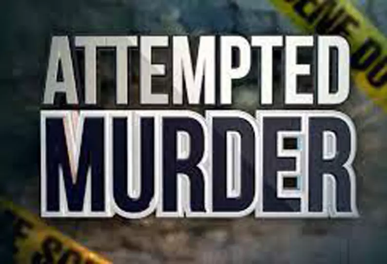 கட்டுமான ஒப்பந்ததாரரை துப்பாக்கியால் சுட்டுக்கொல்ல முயற்சி- 2 பேருக்கு வலைவீச்சு கட்டுமான ஒப்பந்ததாரரை துப்பாக்கியால் சுட்டுக்கொல்ல முயற்சி- 2 பேருக்கு வலைவீச்சு