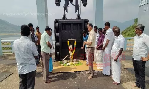 மணிமுத்தாறு அணையில் இருந்து தண்ணீர் திறப்பு