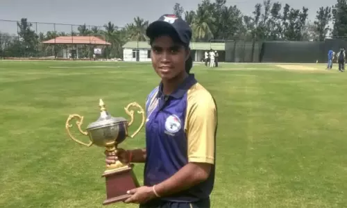 கிரிக்கெட் வீராங்கனை காட்டுப்பகுதியில் தூக்கில் தொங்கிய நிலையில் சடலமாக மீட்பு: போலீசார் விசாரணை