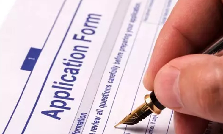 ஆதிதிராவிட நல பள்ளிகளில் ஆசிரியர் பணியிடங்களுக்கு விண்ணப்பிக்கலாம் - கலெக்டர் தகவல்