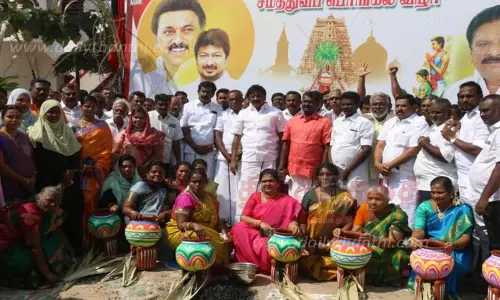 சமத்துவ பொங்கல் விழா கொண்டாட்டம்; அப்துல்வகாப் எம்.எல்.ஏ. பங்கேற்பு