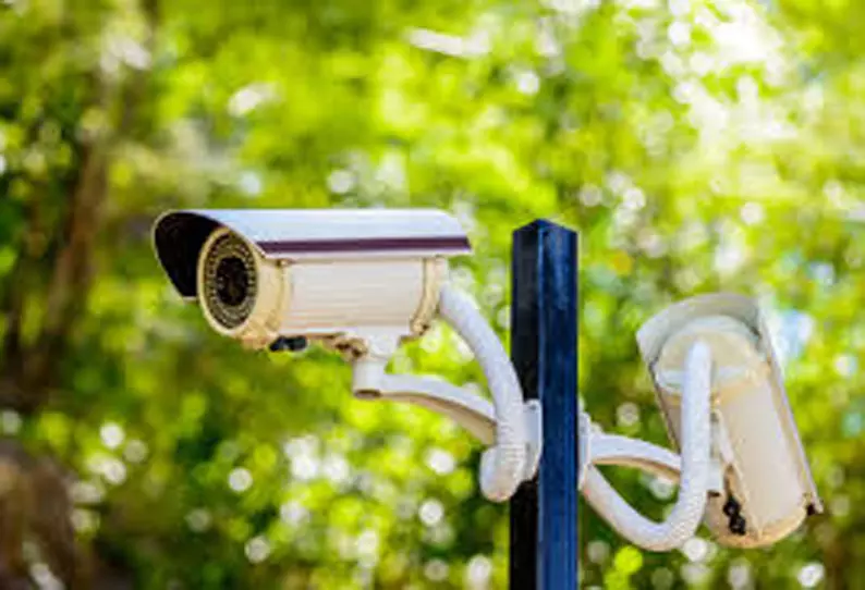 மாநகராட்சி பள்ளிகளில் கண்காணிப்பு கேமரா பொருத்த திட்டம் மாநகராட்சி பள்ளிகளில் கண்காணிப்பு கேமரா பொருத்த திட்டம்