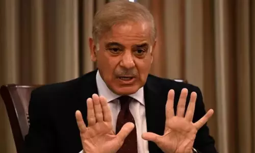 இந்தியா மீது போர் தொடுத்து நாங்கள் சரியான பாடம் கற்றுக்கொண்டோம் -பாகிஸ்தான் பிரதமர்  ஒப்புதல்