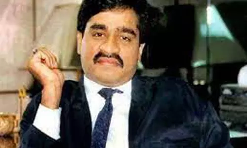 தாவூத் இப்ராகிம் பாகிஸ்தானில் ராணுவ பகுதியில் வசித்து வருகிறார்- தங்கை மகன் பரபரப்பு தகவல் தாவூத் இப்ராகிம் பாகிஸ்தானில் ராணுவ பகுதியில் வசித்து வருகிறார்- தங்கை மகன் பரபரப்பு தகவல்