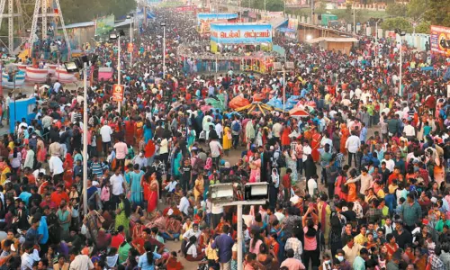 இந்தியாவின் மக்கள்தொகை ஏற்கனவே சீனாவை முந்திவிட்டது- ஆய்வாளர்கள் அதிர்ச்சி தகவல்
