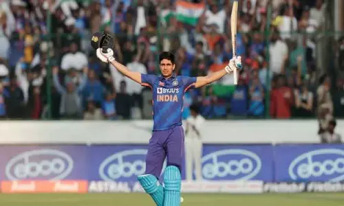 அதிவேகமாக ஆயிரம் ரன்களை கடந்து சுப்மன் கில் சாதனை