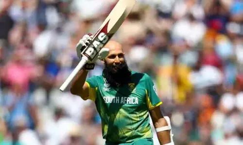 தென் ஆப்பிரிக்கா வீரர் ஹசிம் அம்லா அனைத்து விதமான கிரிக்கெட் போட்டிகளில் இருந்து ஓய்வு