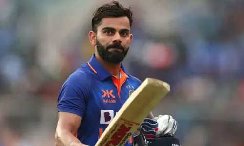 ஐசிசி ஒருநாள் போட்டி தரவரிசை : விராட் கோலி, சிராஜ் முன்னேற்றம்...! ஐசிசி ஒருநாள் போட்டி தரவரிசை : விராட் கோலி, சிராஜ் முன்னேற்றம்...!