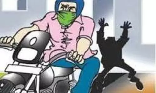 மோட்டார்சைக்கிள் திருட்டு மோட்டார்சைக்கிள் திருட்டு