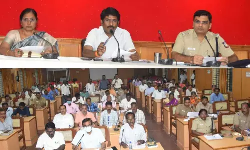 விழுப்புரத்தில்குடியரசு தின விழா முன்னேற்பாடு பணிகள் குறித்த ஆலோசனை கூட்டம்கலெக்டர் மோகன் தலைமையில் நடந்தது விழுப்புரத்தில்குடியரசு தின விழா முன்னேற்பாடு பணிகள் குறித்த ஆலோசனை கூட்டம்கலெக்டர் மோகன் தலைமையில் நடந்தது