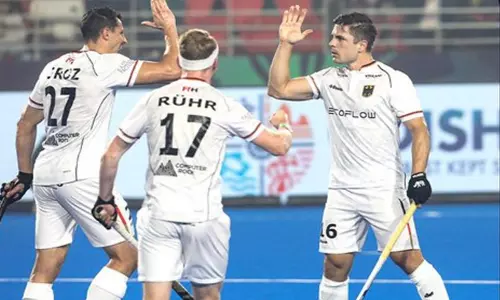 ஹாக்கி உலகக்கோப்பை: கொரியாவை வீழ்த்தி ஜெர்மனி அபார வெற்றி...! ஹாக்கி உலகக்கோப்பை: கொரியாவை வீழ்த்தி ஜெர்மனி அபார வெற்றி...!