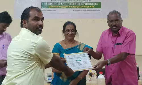 வேளாண் அறிவியல் மையத்தில்தொழில்முனைவோருக்கான திறன் மேம்பாட்டு பயிற்சி