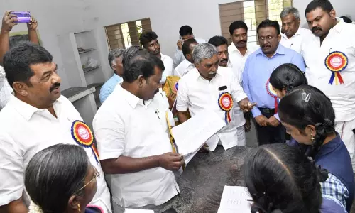 மாவட்டத்தில்சட்டமன்ற பேரவை பொதுக்கணக்கு குழுவினர் ஆய்வு