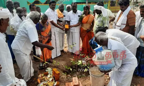 நத்தம், லக்கிநாயக்கன்பட்டியில்  ஊராட்சி மன்ற அலுவலக கட்டுமான பணி
