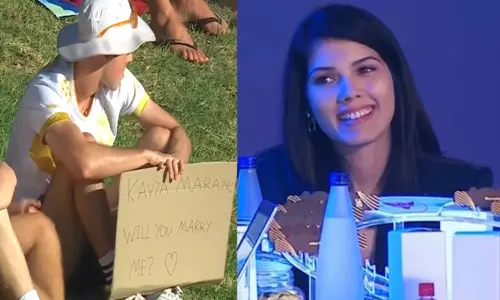 காவ்யா மாறன் என்னை திருமணம் செய்து கொள்வாயா? - தென் ஆப்பிரிக்க கிரிக்கெட் லீக்கில் நடந்த ருசிகர சம்பவம் - வீடியோ...!