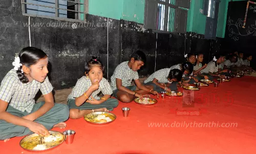 முதல்-அமைச்சரின் காலை உணவு திட்டம் மேலும் ஒரு பள்ளியில் தொடக்கம்