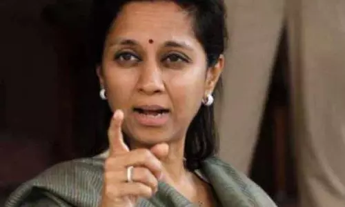 மாநகராட்சி வைப்பு நிதி மீது மத்திய அரசு கண்வைப்பது ஏன்?- சுப்ரியா சுலே எம்.பி. கேள்வி மாநகராட்சி வைப்பு நிதி மீது மத்திய அரசு கண்வைப்பது ஏன்?- சுப்ரியா சுலே எம்.பி. கேள்வி