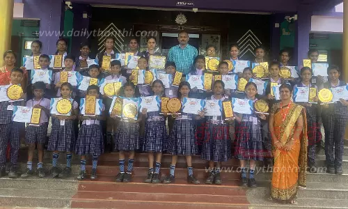 பள்ளி மாணவர்கள் சாதனை