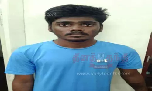 வீடு புகுந்து பெண்ணிடம் நகை பறித்த வழக்கில் தனியார் கல்லூரி மாணவர்கள் 2 பேர் கைது வீடு புகுந்து பெண்ணிடம் நகை பறித்த வழக்கில் தனியார் கல்லூரி மாணவர்கள் 2 பேர் கைது