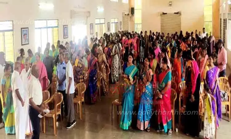 முன்னாள் மாணவிகள் சந்திப்பு முன்னாள் மாணவிகள் சந்திப்பு