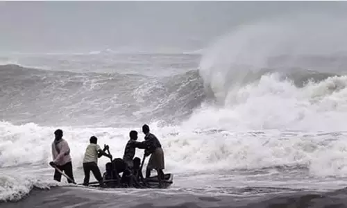 தென்கிழக்கு வங்கக்கடலில் குறைந்த காற்றழுத்த தாழ்வு பகுதி உருவாகக்கூடும் - வானிலை மையம் அறிவிப்பு