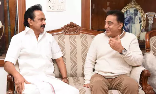 ஒன்று கூடுவோம்... வென்று காட்டுவோம் - கமல்ஹாசன் டுவீட் ஒன்று கூடுவோம்... வென்று காட்டுவோம் - கமல்ஹாசன் டுவீட்