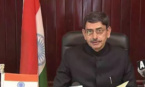 இன்னுயிரை தியாகம் செய்த வீரர்களை தேசம் நன்றியுடன் நினைவுகூர்கிறது - கவர்னர் ஆர்.என்.ரவி குடியரசு தின வாழ்த்து