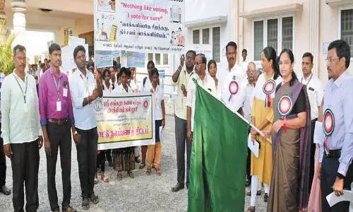 காஞ்சீபுரத்தில் தேசிய வாக்காளர் தின விழிப்புணர்வு பேரணி