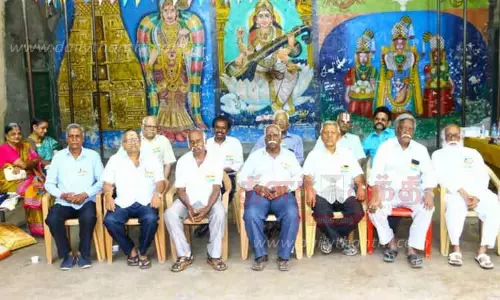 வெங்கடேஸ்வரா பள்ளி முன்னாள் மாணவர்கள் சந்திப்பு