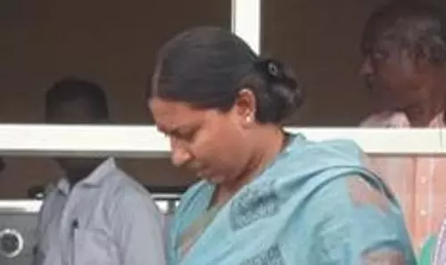 நான் கமிஷன் வாங்கியதை நிரூபித்தால் அரசியலில் இருந்து விலக தயார்; பா.ஜனதாவினருக்கு, ரூபா கலா சசிதர் எம்.எல்.ஏ. சவால் நான் கமிஷன் வாங்கியதை நிரூபித்தால் அரசியலில் இருந்து விலக தயார்; பா.ஜனதாவினருக்கு, ரூபா கலா சசிதர் எம்.எல்.ஏ. சவால்