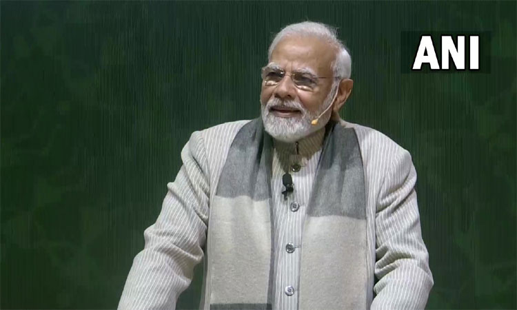 நேர மேலாண்மை குறித்து கேள்வி எழுப்பிய மாணவர்:  அம்மாவிடம் இருந்து கற்றுக்கொள்ளுங்கள் என பதில் அளித்த பிரதமர் மோடி..!