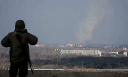 உக்ரைனில் ரஷியா நடத்திய ஏவுகணை தாக்குதலில் 11 பேர் பலி - அமெரிக்கா கண்டனம்