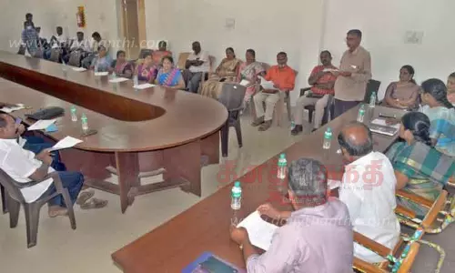 மக்களின் பிரச்சினைகளை எப்படி தீர்க்க முடியும் மக்களின் பிரச்சினைகளை எப்படி தீர்க்க முடியும்