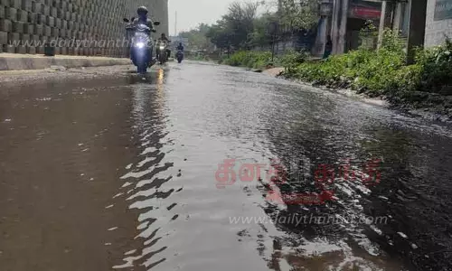 சாலையில் ஆறாக ஓடிய குடிநீர்