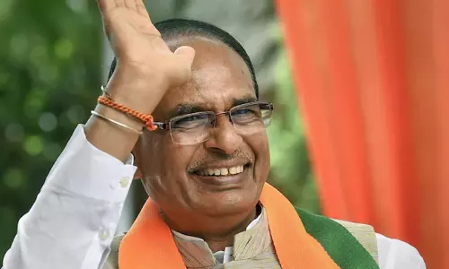 மத்திய பிரதேசத்தில் ஏழை பெண்களுக்கு மாதம் ரூ.1,000 வழங்கும் திட்டம்: முதல்-மந்திரி சவுகான் அறிவிப்பு