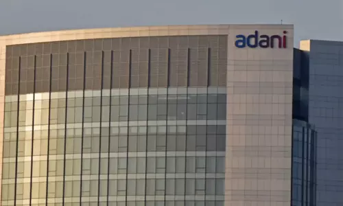 ஹிண்டன்பர்க் நிறுவன குற்றச்சாட்டு இந்தியா மீதான தாக்குதல் - அதானி நிறுவனம் பதில்