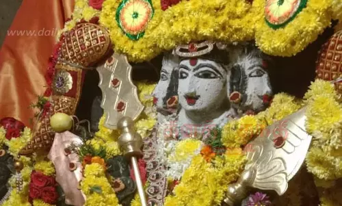 காக்கையாடி ஆறுமுகசுப்ரமணியசாமி கோவிலில் வழிபாடு காக்கையாடி ஆறுமுகசுப்ரமணியசாமி கோவிலில் வழிபாடு