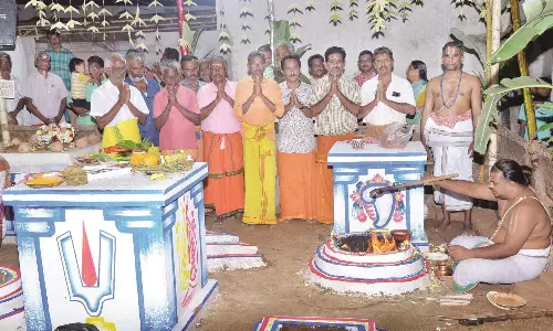 வேணுகோபால கிருஷ்ணர் கோவில் கும்பாபிஷேக விழா வேணுகோபால கிருஷ்ணர் கோவில் கும்பாபிஷேக விழா