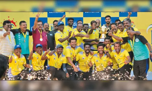 ஐ.சி.பி.எல். கிரிக்கெட்: தஞ்சாவூர் சூப்பர் கிங்ஸ் அணி சாம்பியன்