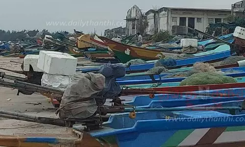 மீனவர்கள் மீன்பிடிக்க செல்லவில்லை மீனவர்கள் மீன்பிடிக்க செல்லவில்லை