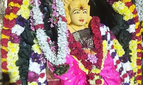 அத்தனூர் அம்மன் குப்பயண்ணசாமி கோவில் ஆண்டு விழா அத்தனூர் அம்மன் குப்பயண்ணசாமி கோவில் ஆண்டு விழா