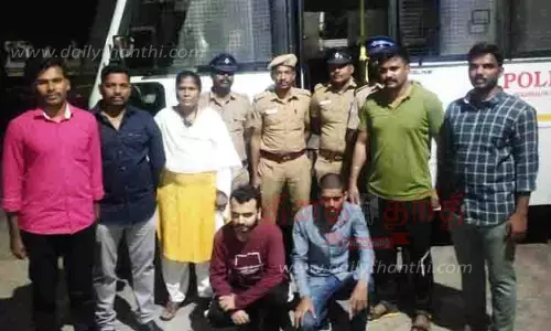 துபாயில் வேலை வாங்கித்தருவதாக பெரம்பலூர் பட்டதாரியிடம் ரூ.6¼ லட்சம் மோசடி துபாயில் வேலை வாங்கித்தருவதாக பெரம்பலூர் பட்டதாரியிடம் ரூ.6¼ லட்சம் மோசடி