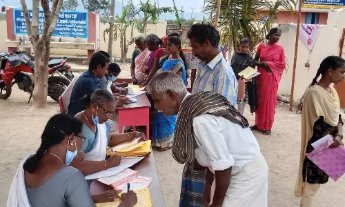 வருமுன் காப்போம் திட்ட மருத்துவ முகாம் வருமுன் காப்போம் திட்ட மருத்துவ முகாம்