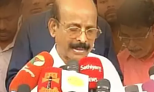 பாஜக விவகாரத்தில் எச்சரிக்கையுடன் உள்ளோம்- முன்னாள் அமைச்சர் பொன்னையன் பாஜக விவகாரத்தில் எச்சரிக்கையுடன் உள்ளோம்- முன்னாள் அமைச்சர் பொன்னையன்