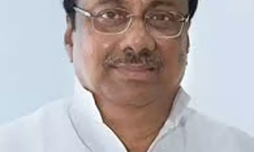 எனக்கென்று நான் எதையும் சம்பாதிக்க வேண்டியது இல்லை; முன்னோர்கள் எங்கள் குடும்பத்துக்கு சேர்த்து வைத்திருக்கிறார்கள்- ஈ.வி.கே.எஸ்.இளங்கோவன் பேச்சு எனக்கென்று நான் எதையும் சம்பாதிக்க வேண்டியது இல்லை; முன்னோர்கள் எங்கள் குடும்பத்துக்கு சேர்த்து வைத்திருக்கிறார்கள்- ஈ.வி.கே.எஸ்.இளங்கோவன் பேச்சு