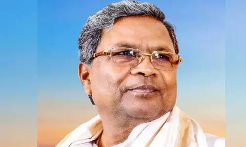 அதானியின் கடன்களை தள்ளுபடி செய்ய மத்திய அரசு திட்டம் - சித்தராமையா அதானியின் கடன்களை தள்ளுபடி செய்ய மத்திய அரசு திட்டம் - சித்தராமையா