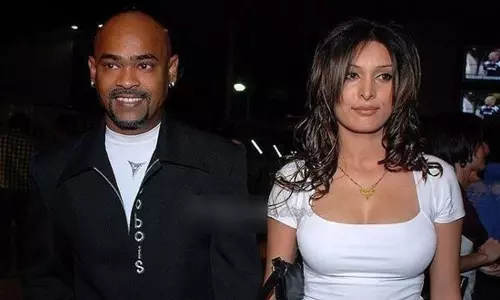 முன்னாள் கிரிக்கெட் வீரர் காம்ப்ளி குடிபோதையில் தாக்குதல்; போலீசில் மனைவி புகார்